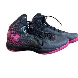 Under Armour Women's Size 9.5 Pink Black Clutchfit‎ Micro G Basketball High Top